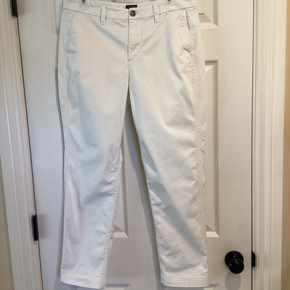 J. Crew High Rise Girlfriend Chino Pants in the colour Marine Salt, Size 8 - Picture 4 of 15